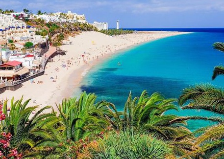 Where to go for Winter Sunshine: 5 Warm Places to Visit in Spain 